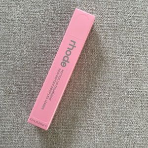 Rhode Vanilla peptide lip treatment (brand new)